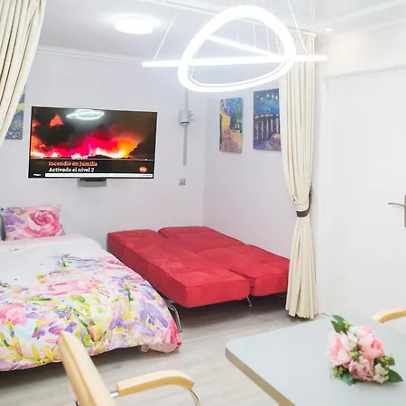 Camp Nou, Europa Fira - Modern Two-bedroom With Heating * L'Hospitalet de Llobregat