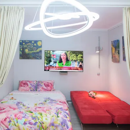 Camp Nou, Europa Fira - Modern Two-bedroom With Heating Apartamento