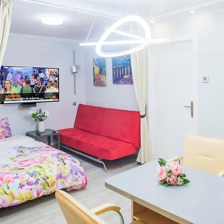 Apartment Camp Nou, Europa Fira - Modern Two-bedroom With Heating L'Hospitalet de Llobregat