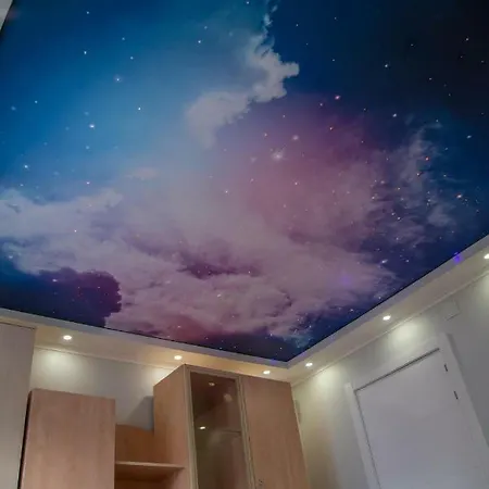 Camp Nou, Europa Fira - Modern Two-bedroom With Heating