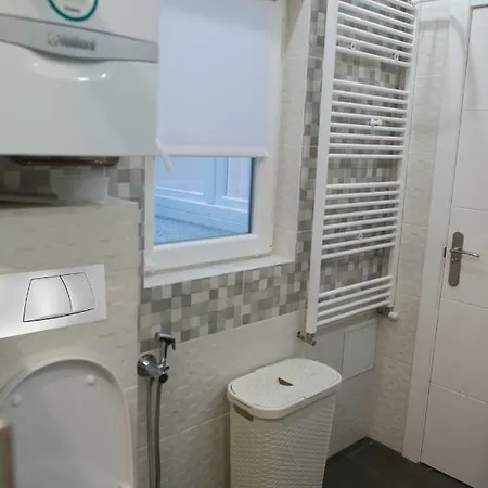 Camp Nou, Europa Fira - Modern Two-bedroom With Heating L'Hospitalet de Llobregat