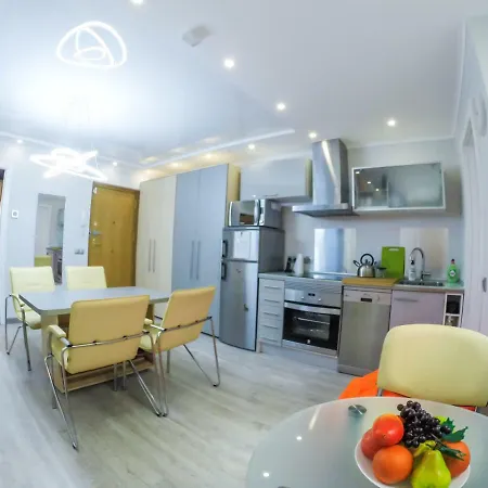 Apartment Camp Nou, Europa Fira - Modern Two-bedroom With Heating L'Hospitalet de Llobregat